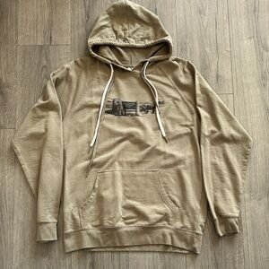 Men's Yellowstone Hooded Pullover Sweatshirt in olive green
